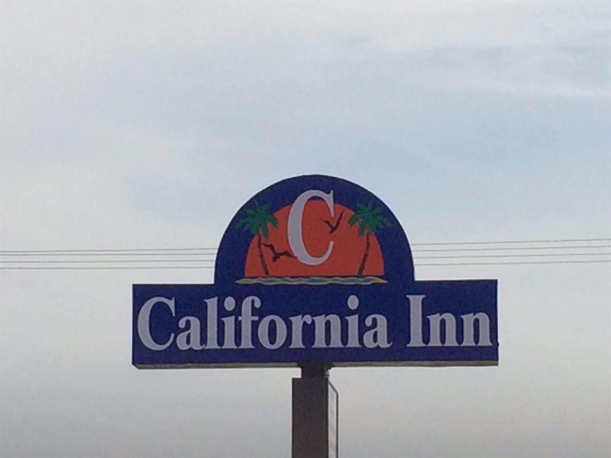 California Inn Hotel&Suites Adelanto US 395 Esterno foto